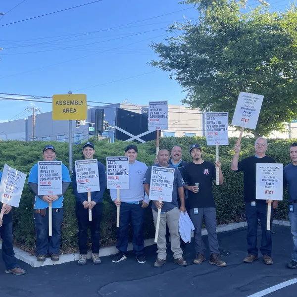 INFORMATIONAL PICKETING